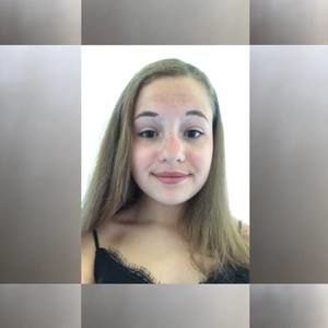 Meet your Posher, Abbey